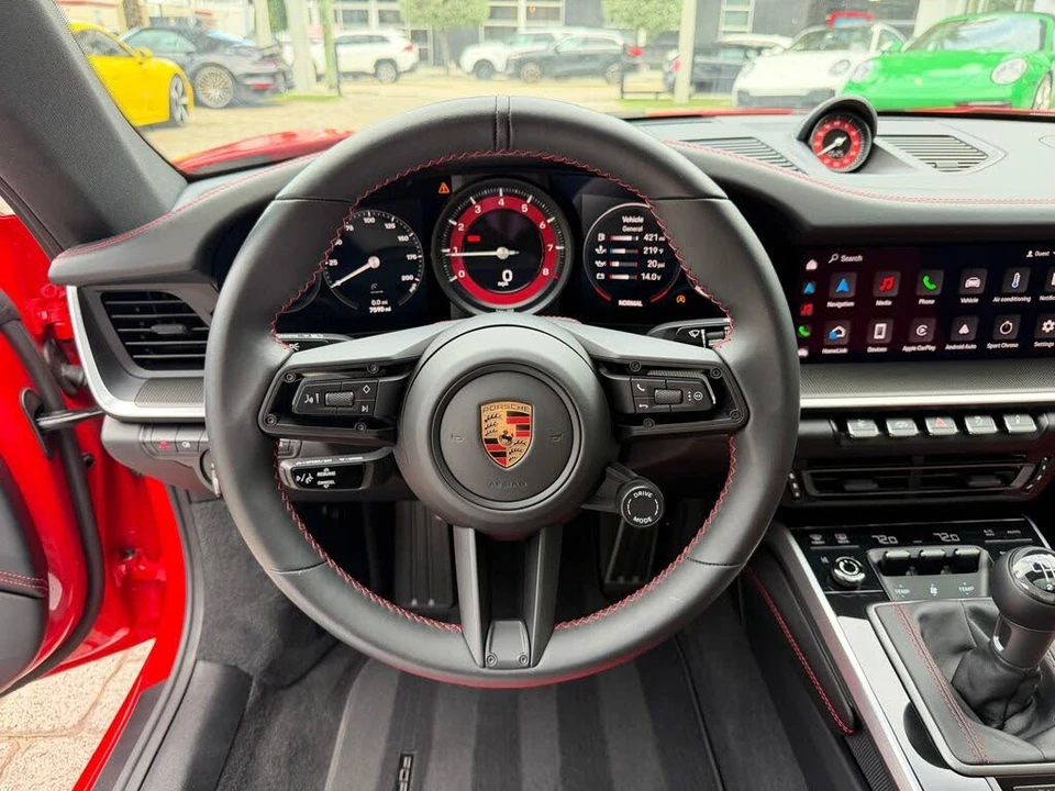 2024 Porsche 992 Carrera S - Image 25 of 31