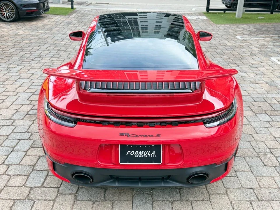 2024 Porsche 992 Carrera S - Image 8 of 31