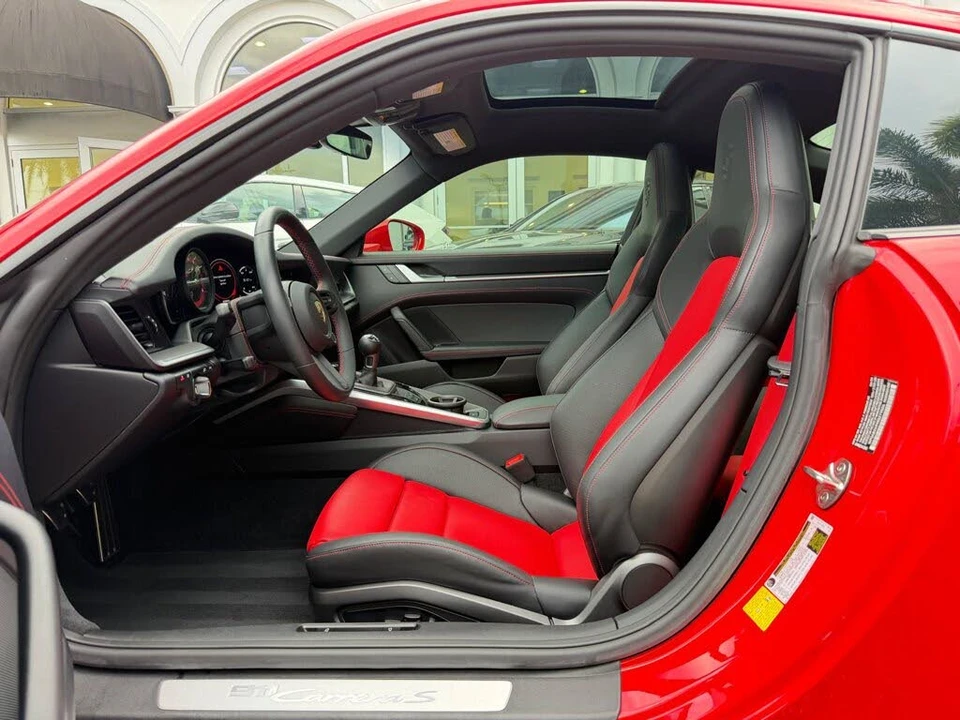 2024 Porsche 992 Carrera S - Image 21 of 31