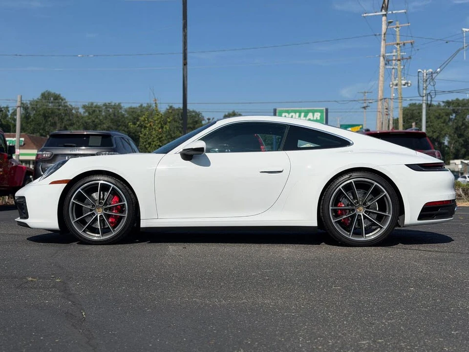2024 Porsche 992 Carrera S - Image 7 of 31