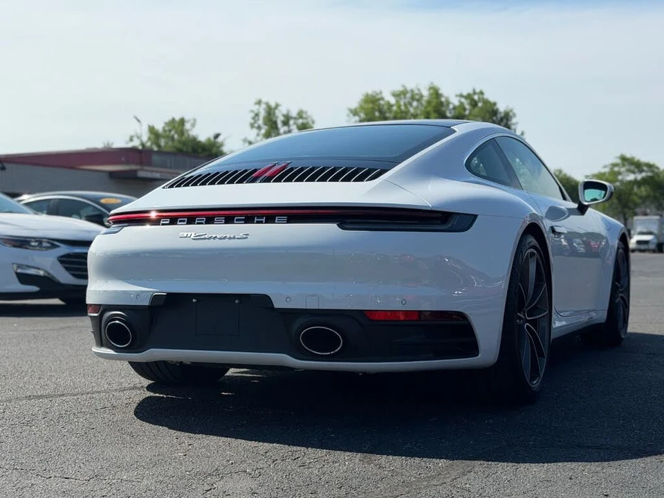 2024 Porsche 992 Carrera S - Image 6 of 31