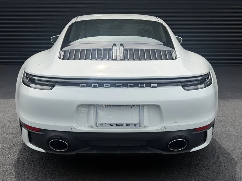 2024 Porsche 992 Carrera S - Image 10 of 31