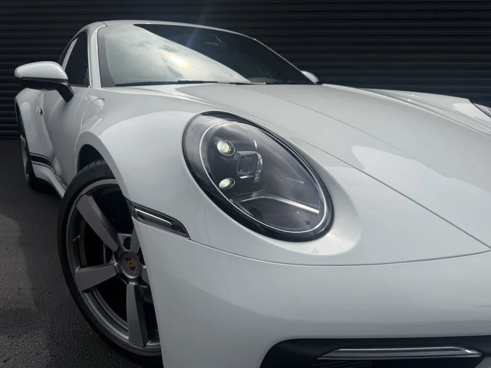 2024 Porsche 992 Carrera S - Image 12 of 31