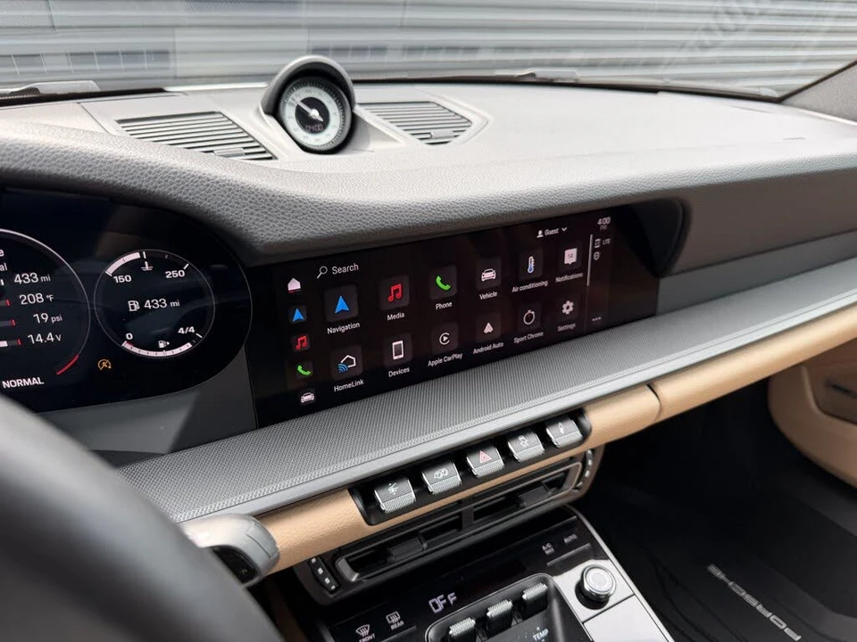 2024 Porsche 992 Carrera S - Image 26 of 31