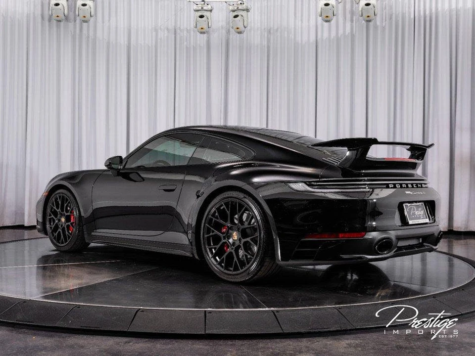 2024 Porsche 992 Carrera S - Image 9 of 31