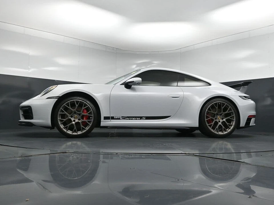 2024 Porsche 992 Carrera S - Image 23 of 31