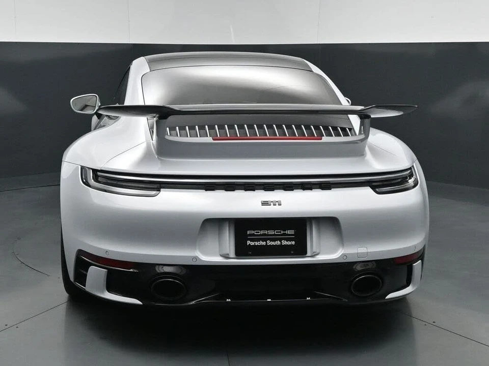 2024 Porsche 992 Carrera S - Image 9 of 31