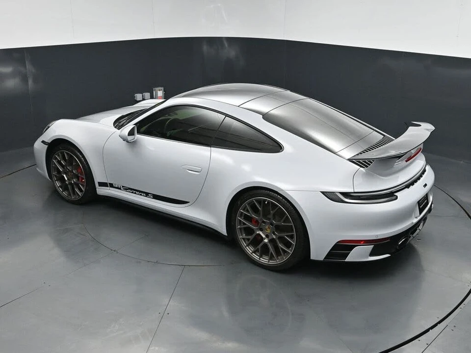 2024 Porsche 992 Carrera S - Image 16 of 31