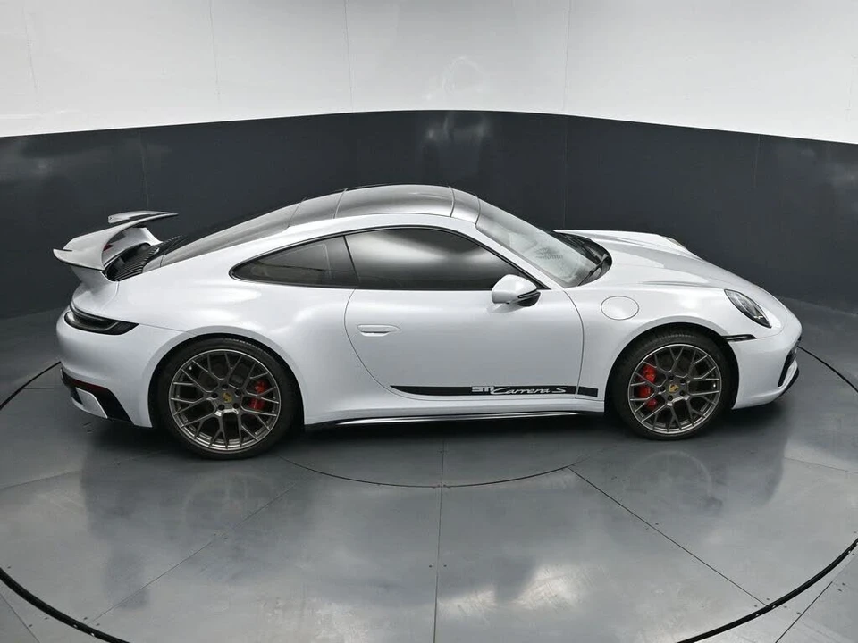 2024 Porsche 992 Carrera S - Image 19 of 31
