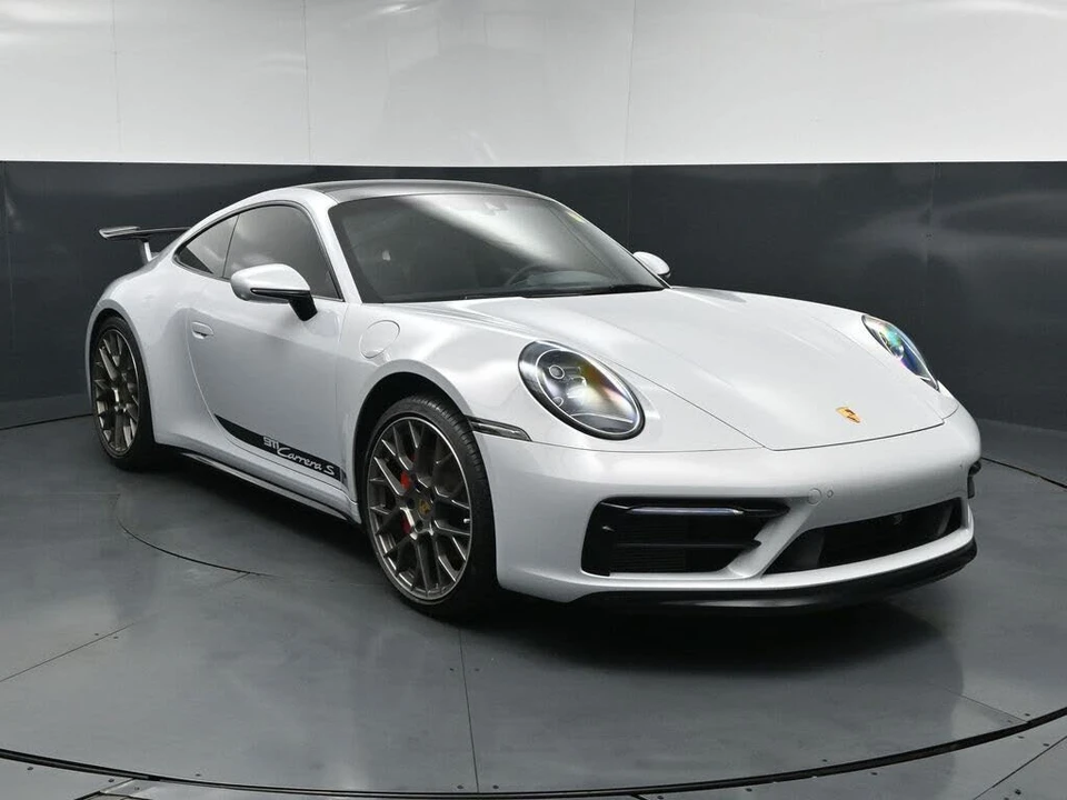 2024 Porsche 992 Carrera S - Image 12 of 31