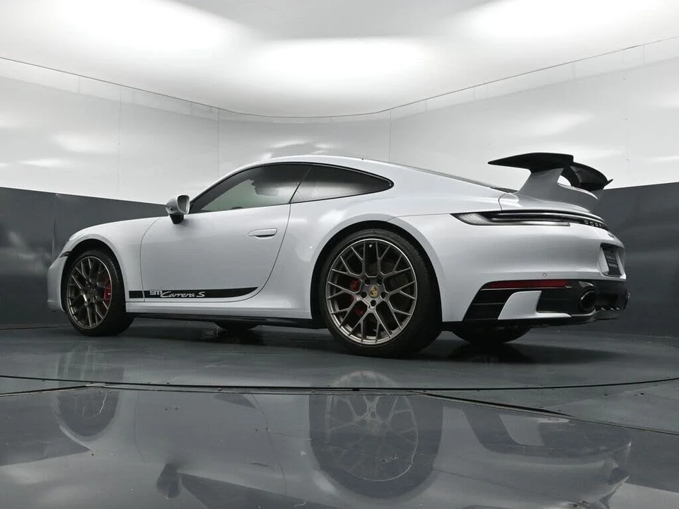 2024 Porsche 992 Carrera S - Image 24 of 31