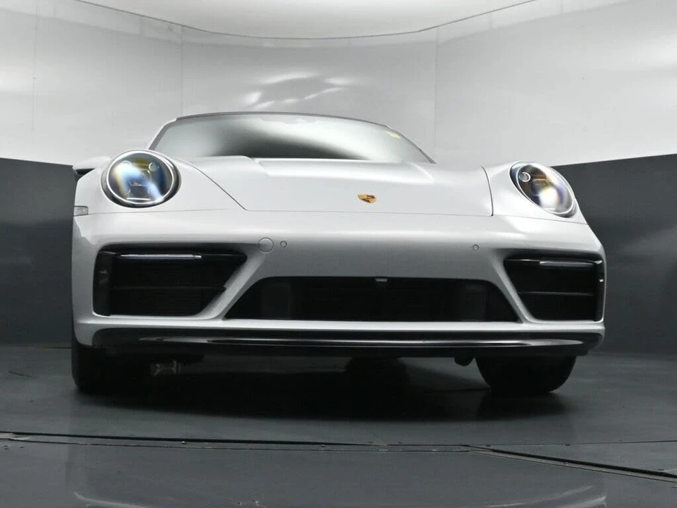 2024 Porsche 992 Carrera S - Image 29 of 31