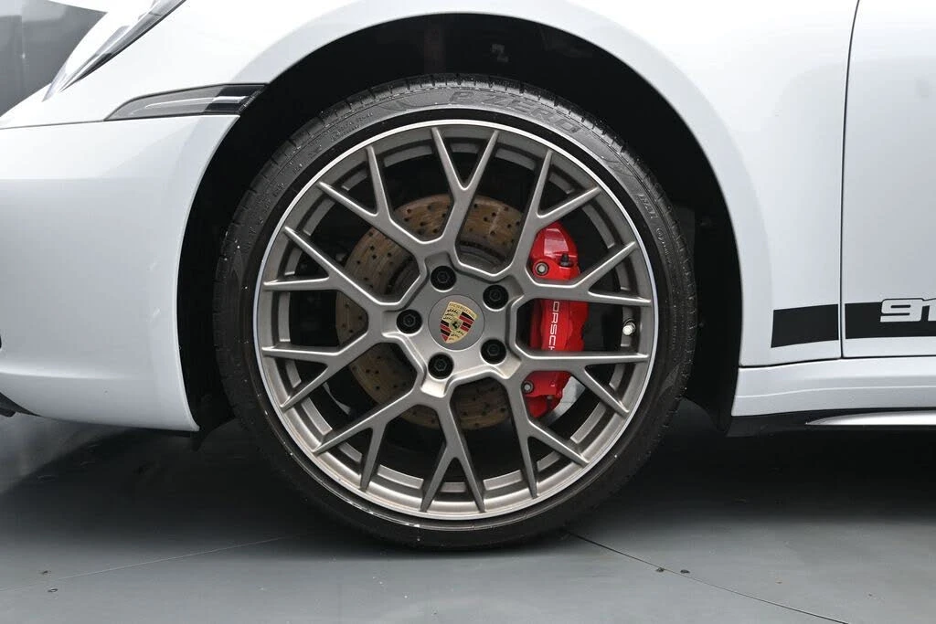 2024 Porsche 992 Carrera S - Image 4 of 31