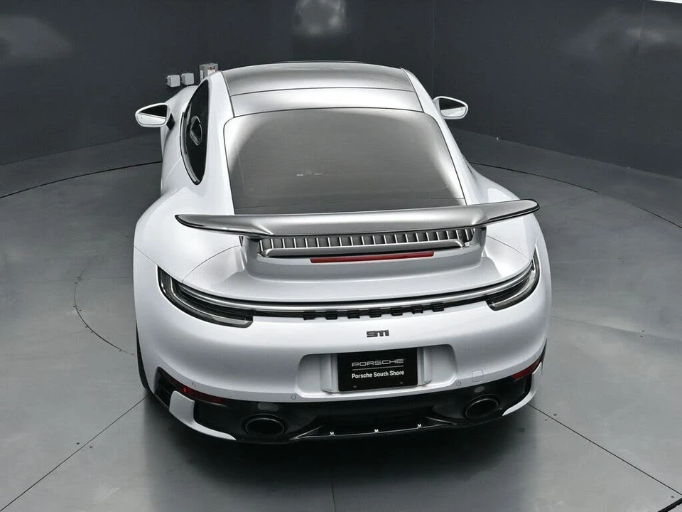 2024 Porsche 992 Carrera S - Image 17 of 31