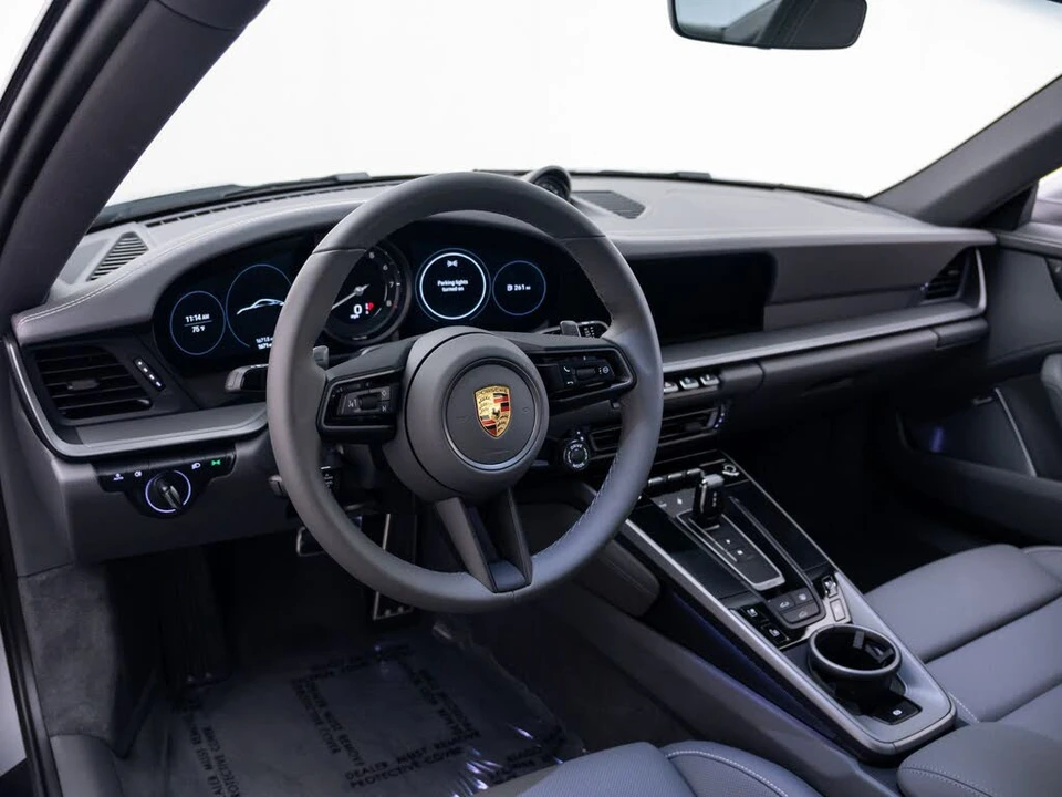 2024 Porsche 992 Carrera S - Image 11 of 31