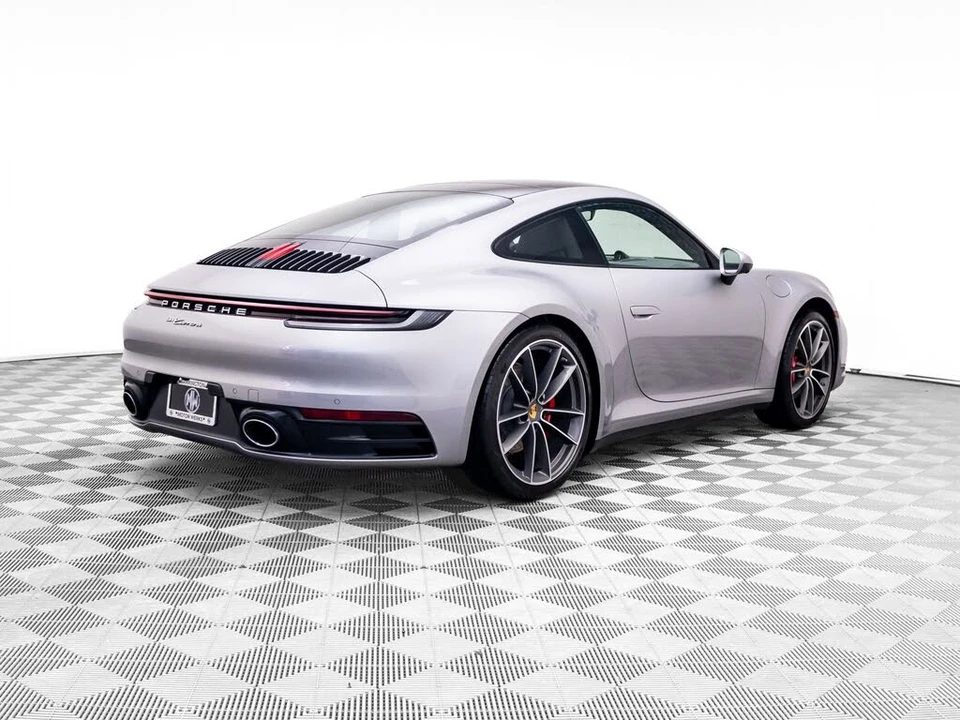 2024 Porsche 992 Carrera S - Image 8 of 31