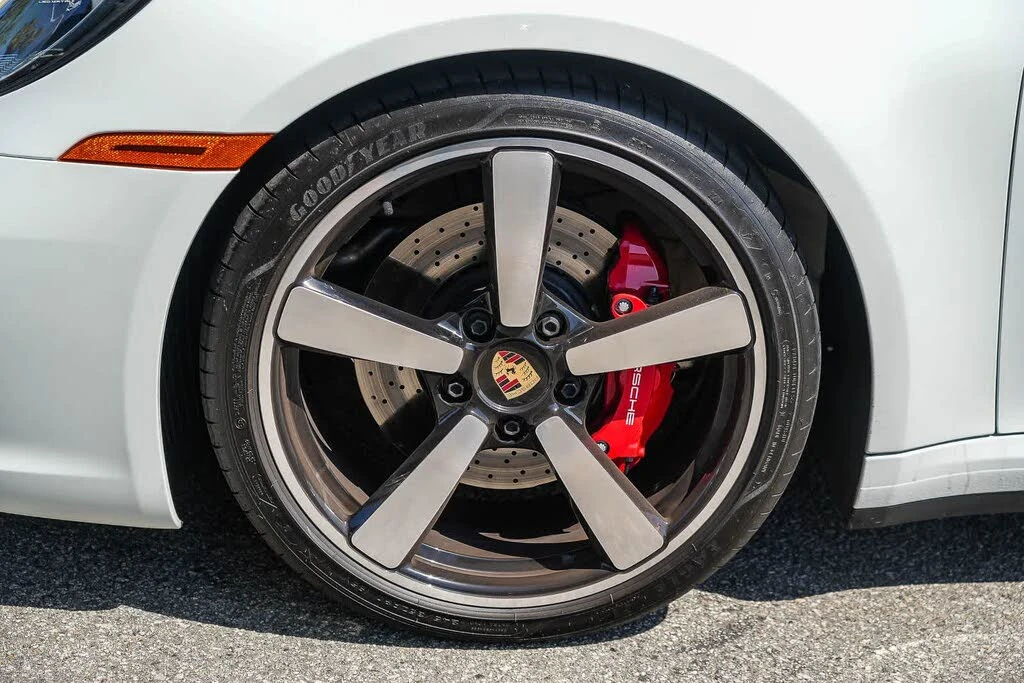 2024 Porsche 992 Carrera S - Image 9 of 28