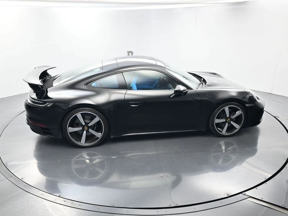 2024 Porsche 992 Carrera S - Image 25 of 31