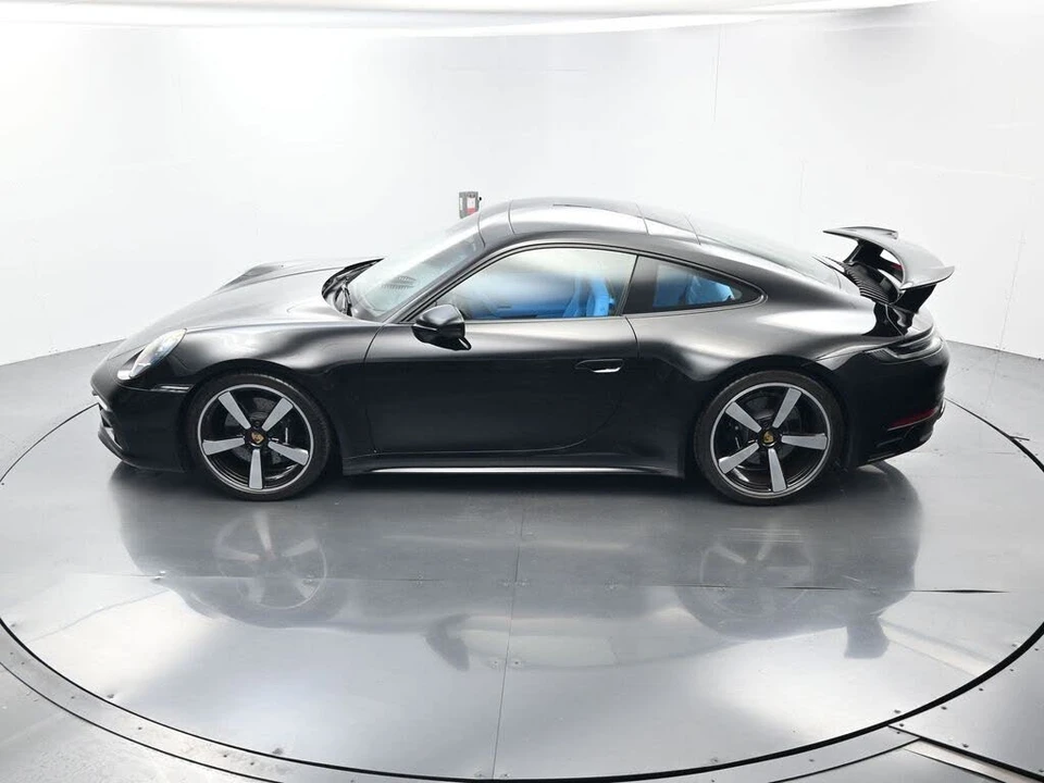 2024 Porsche 992 Carrera S - Image 19 of 31