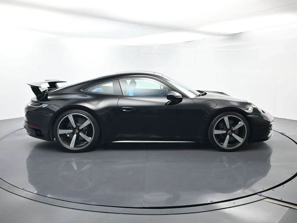 2024 Porsche 992 Carrera S - Image 14 of 31
