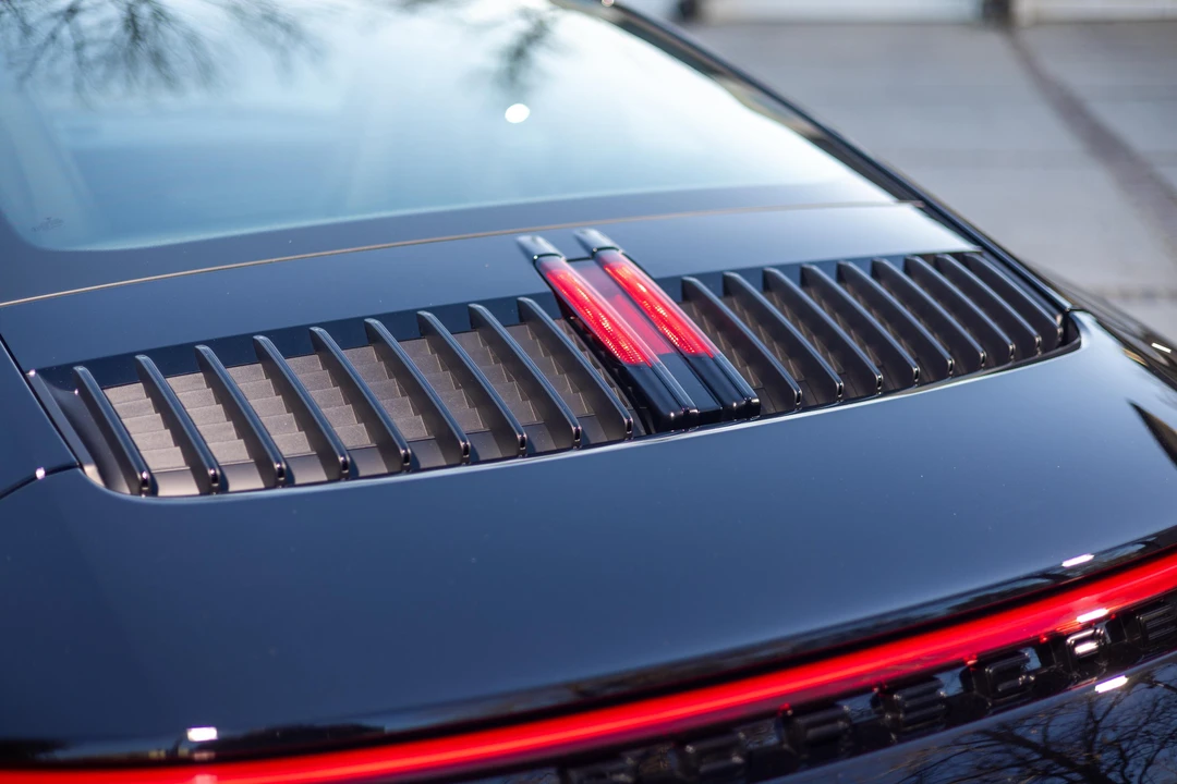 2024 Porsche 992 Carrera S - Image 19 of 31