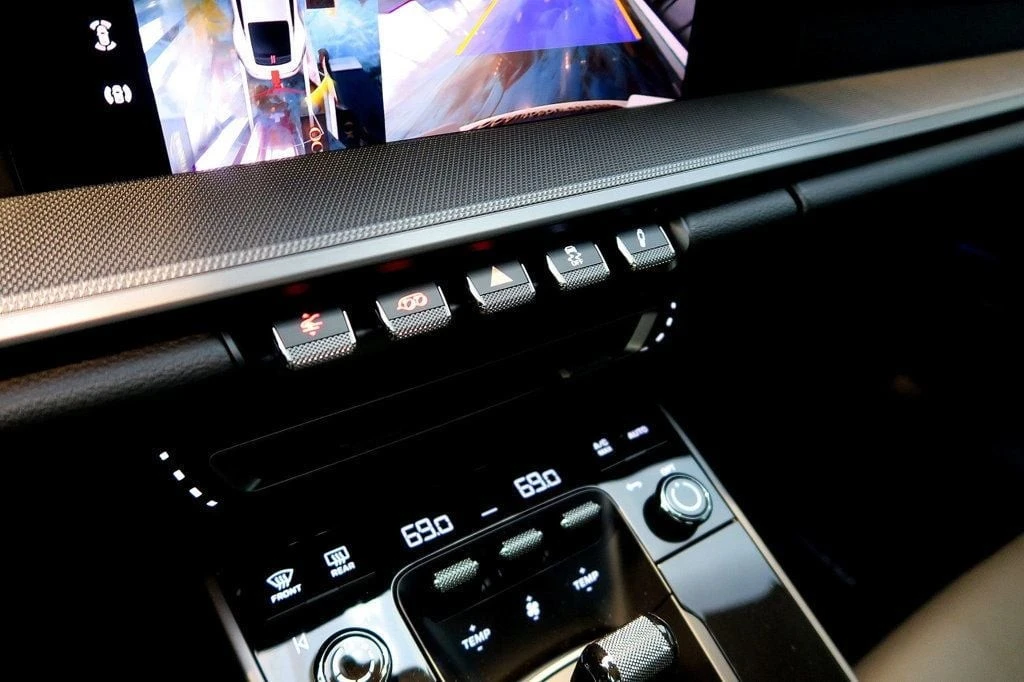 2024 Porsche 992 Carrera S - Image 19 of 21