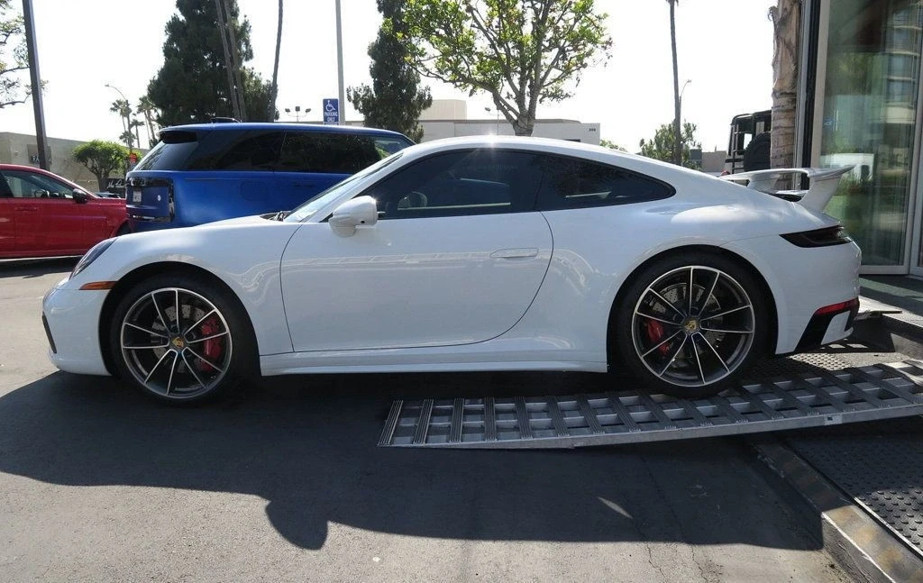 2024 Porsche 992 Carrera S - Image 5 of 21
