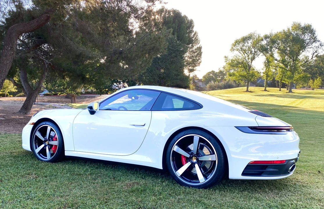 2024 Porsche 992 Carrera S - Image 7 of 31