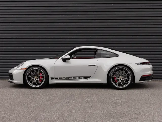 2024 Porsche 992 Carrera S - Image 2 of 5