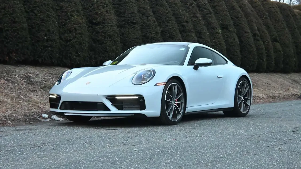 2024 Porsche 992 Carrera S - Image 3 of 8