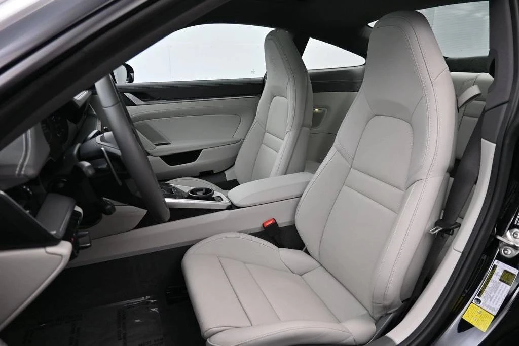 2024 Porsche 992 Carrera S - Image 5 of 5