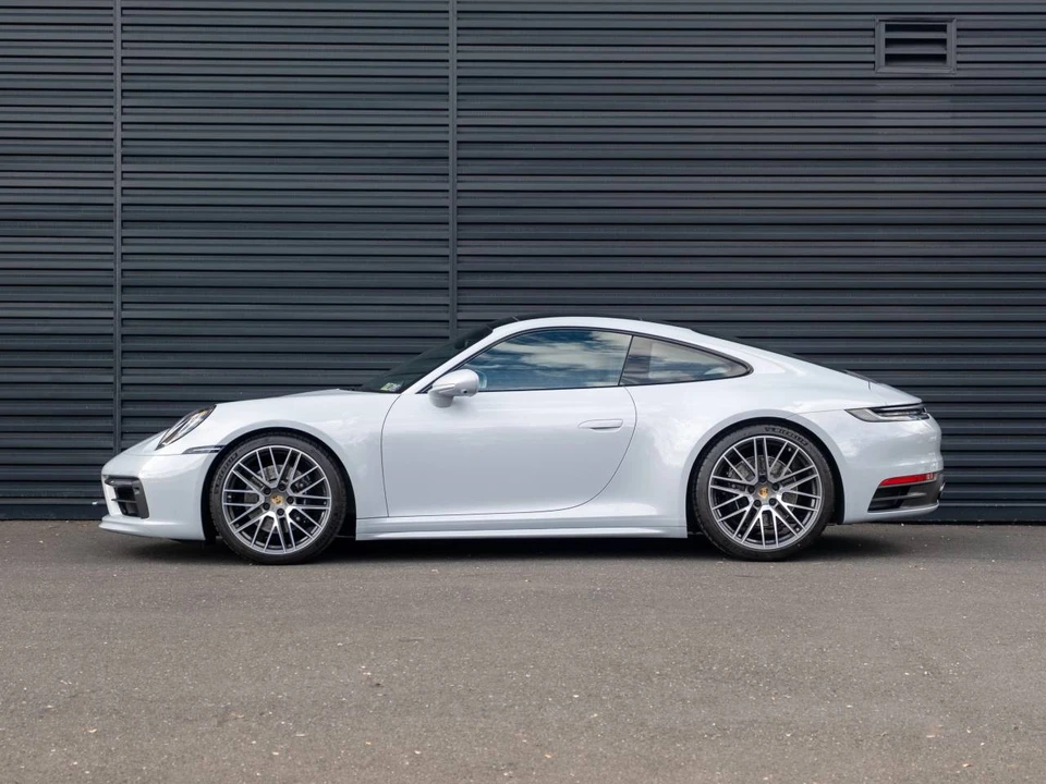 2024 Porsche 992 Carrera S - Image 2 of 5