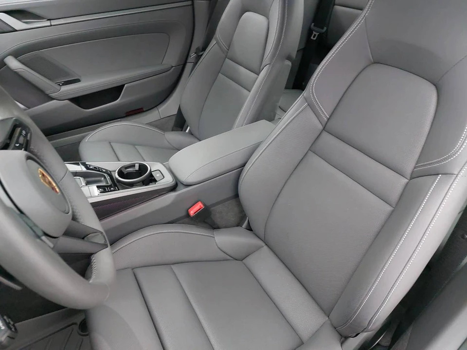 2024 Porsche 992 Carrera S - Image 5 of 5
