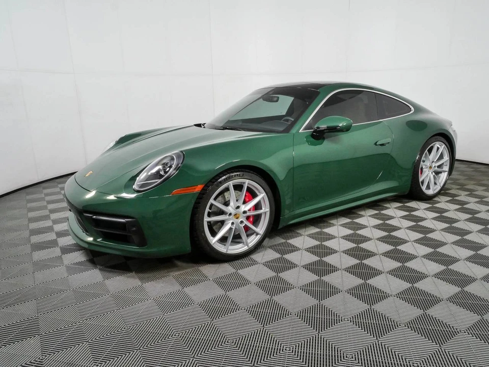 2024 Porsche 992 Carrera S - Image 2 of 5