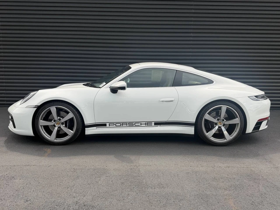 2024 Porsche 992 Carrera S - Image 2 of 5