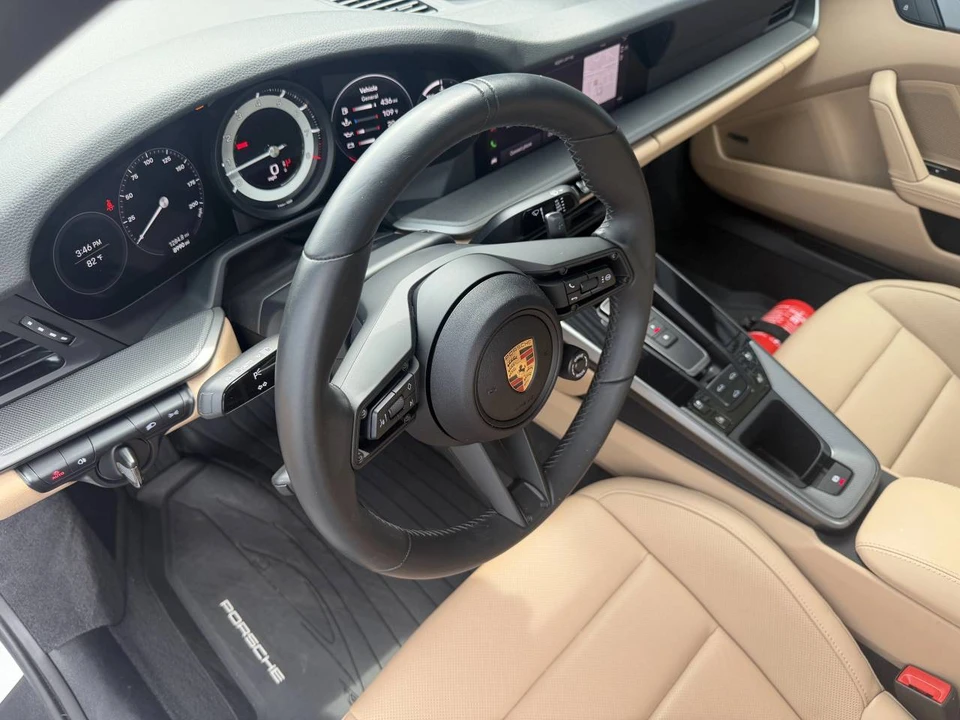 2024 Porsche 992 Carrera S - Image 4 of 5