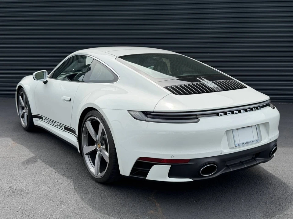 2024 Porsche 992 Carrera S - Image 3 of 5