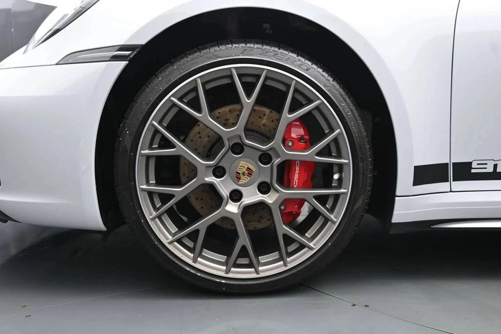 2024 Porsche 992 Carrera S - Image 4 of 5