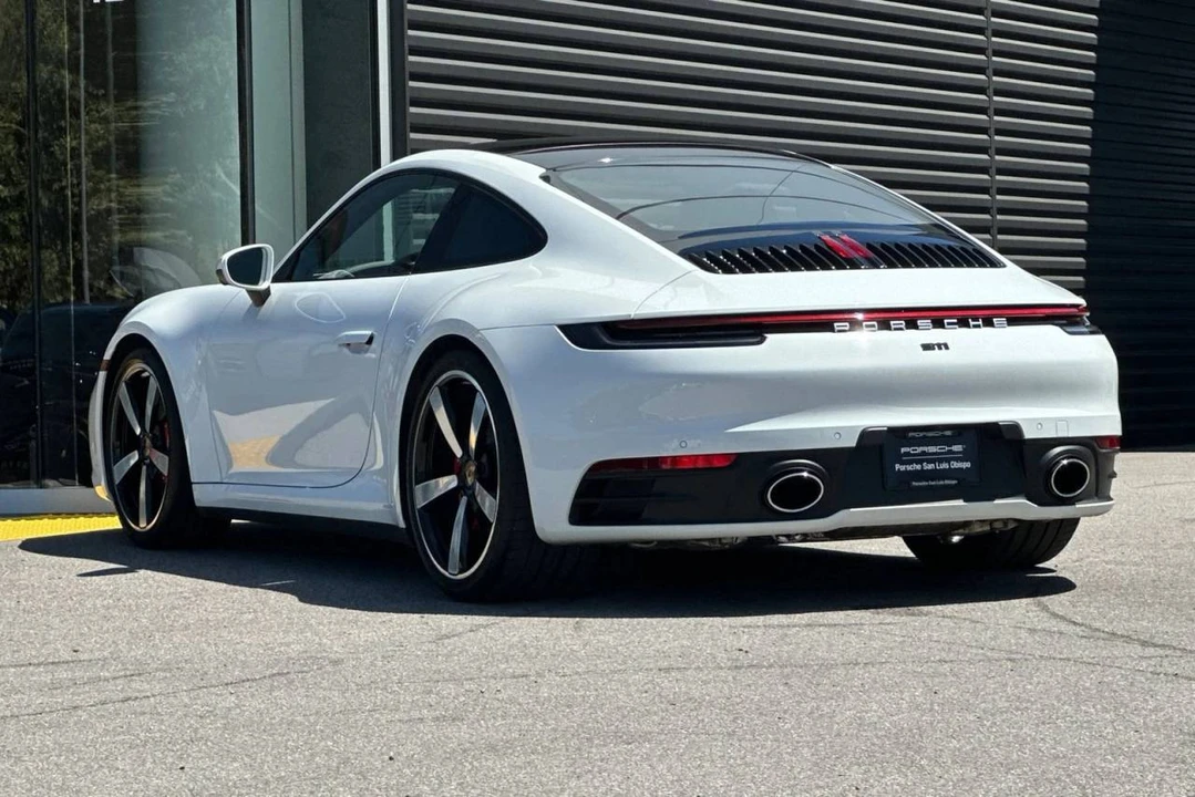 2024 Porsche 992 Carrera S - Image 3 of 5