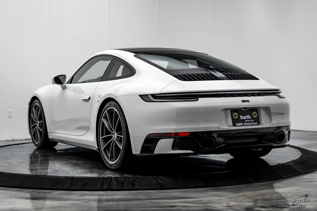2024 Porsche 992 Carrera S - Image 9 of 12