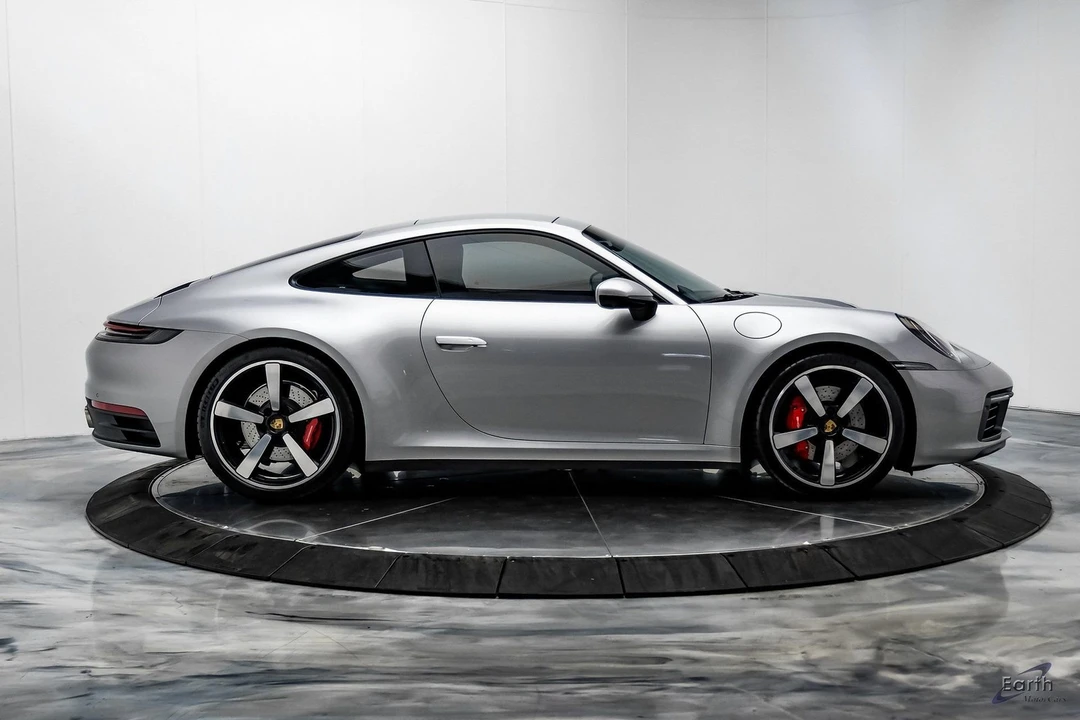 2024 Porsche 992 Carrera S - Image 17 of 31