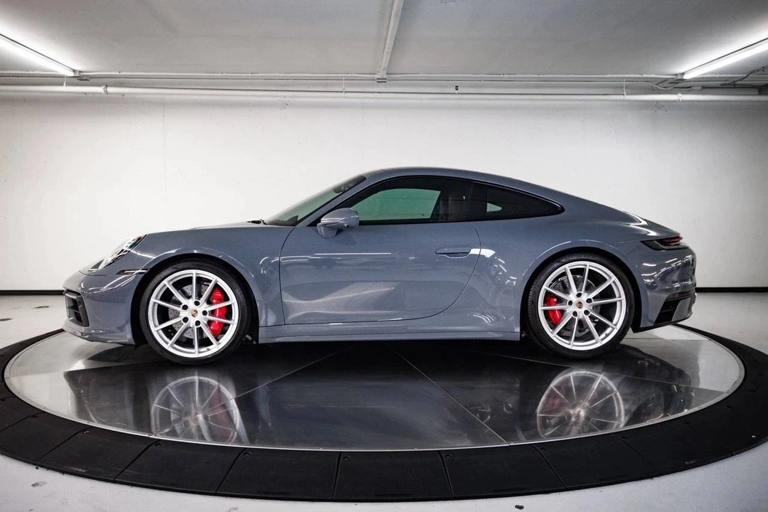 2024 Porsche 992 Carrera S - Image 2 of 4