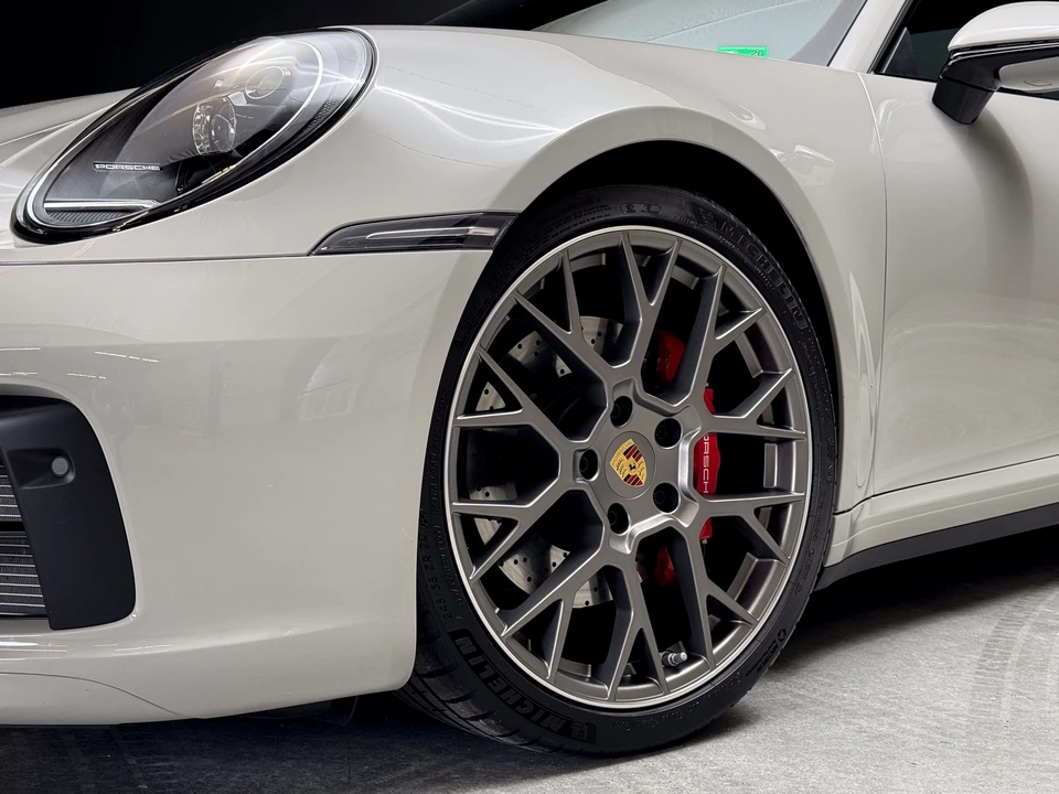 2024 Porsche 992 Carrera S - Image 6 of 9