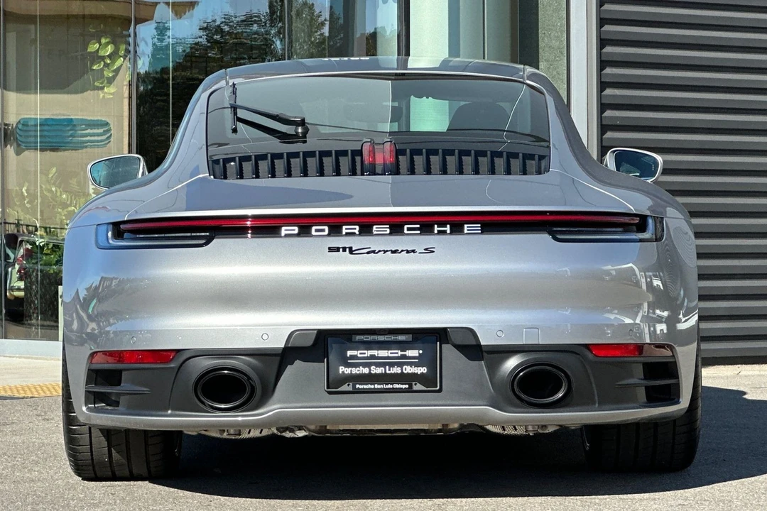 2024 Porsche - Image 7 of 31