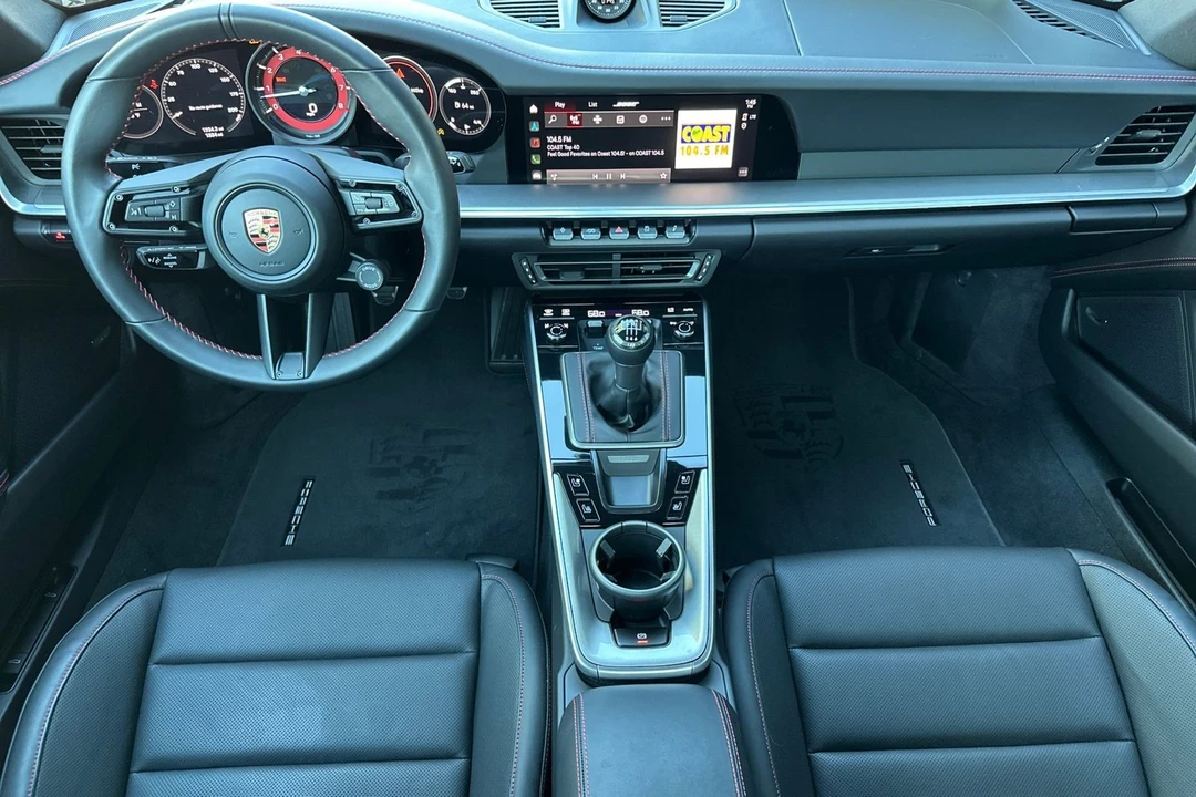 2024 Porsche - Image 6 of 31