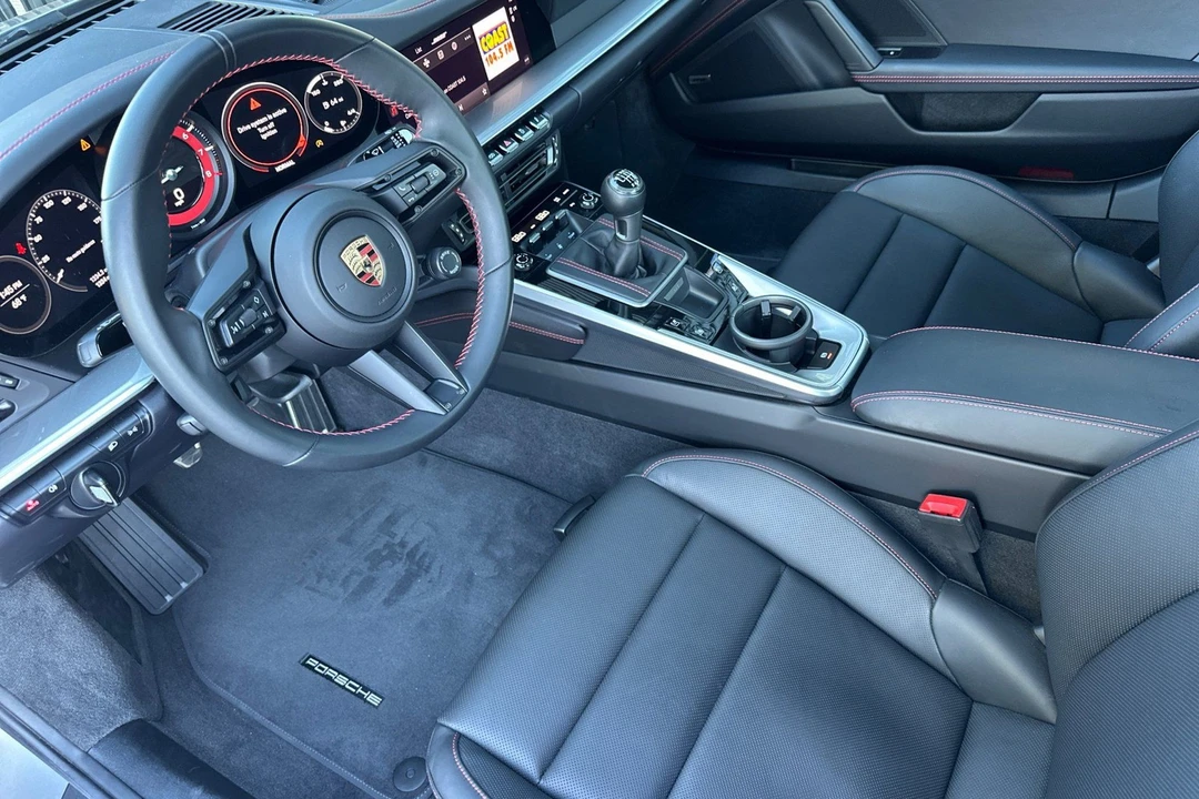 2024 Porsche 911 - Image 4 of 31