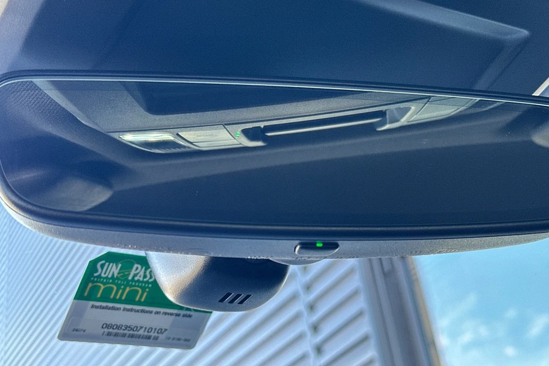 2024 Porsche 911 - Image 21 of 31