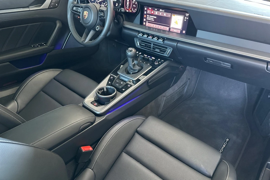 2024 Porsche 992 Carrera S - Image 17 of 21