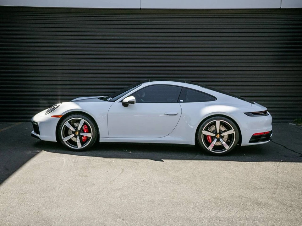 2024 Porsche 992 Carrera S - Image 2 of 4