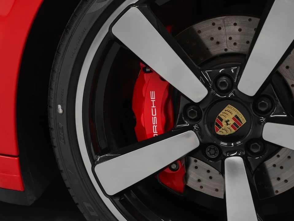 2024 Porsche 992 Carrera S - Image 16 of 31